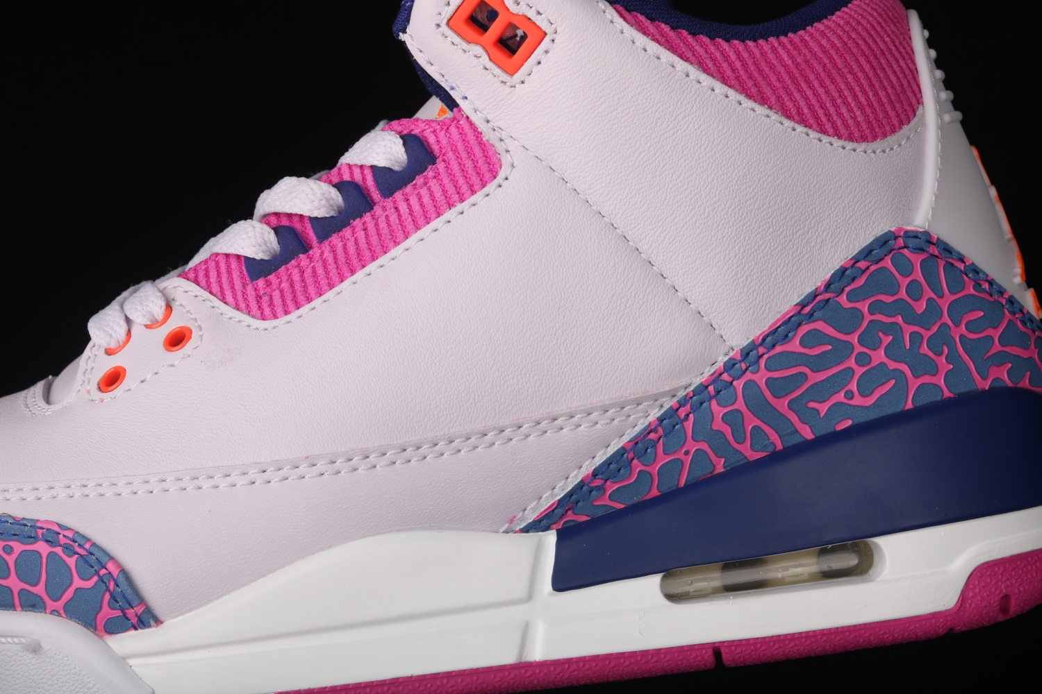 Jordan 3 Retro Barely Grape (GS) 441140-500