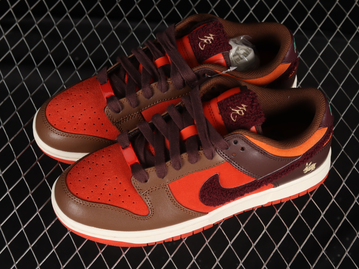 Nike Dunk Low Retro PRM Year of the Rabbit Light Crimson (2023)  FD4203-661