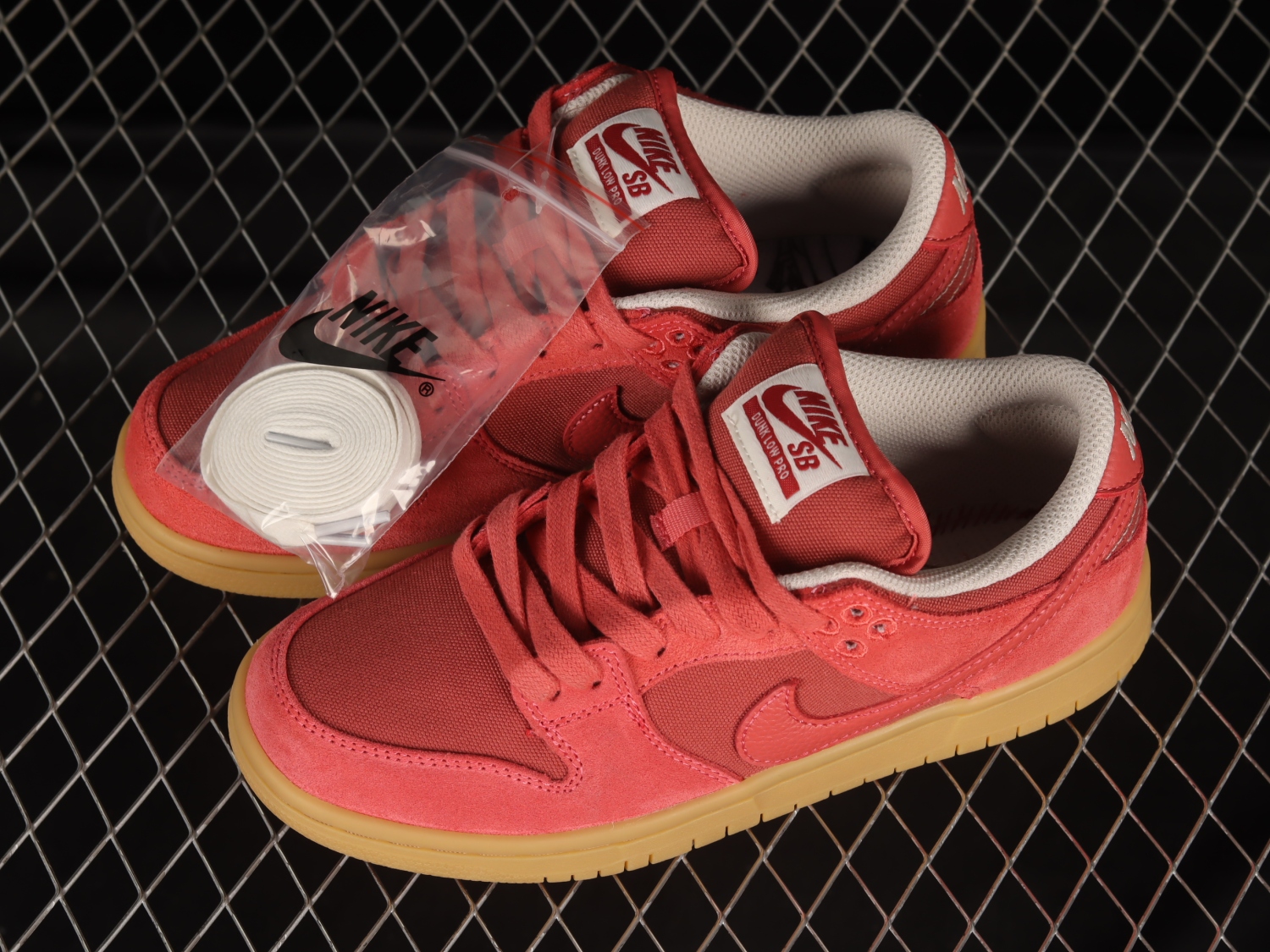Nike SB Dunk Low Adobe  DV5429-600