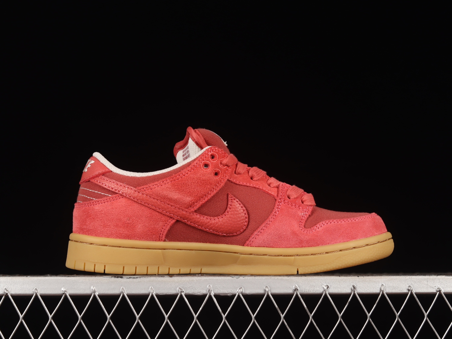 Nike SB Dunk Low Adobe  DV5429-600