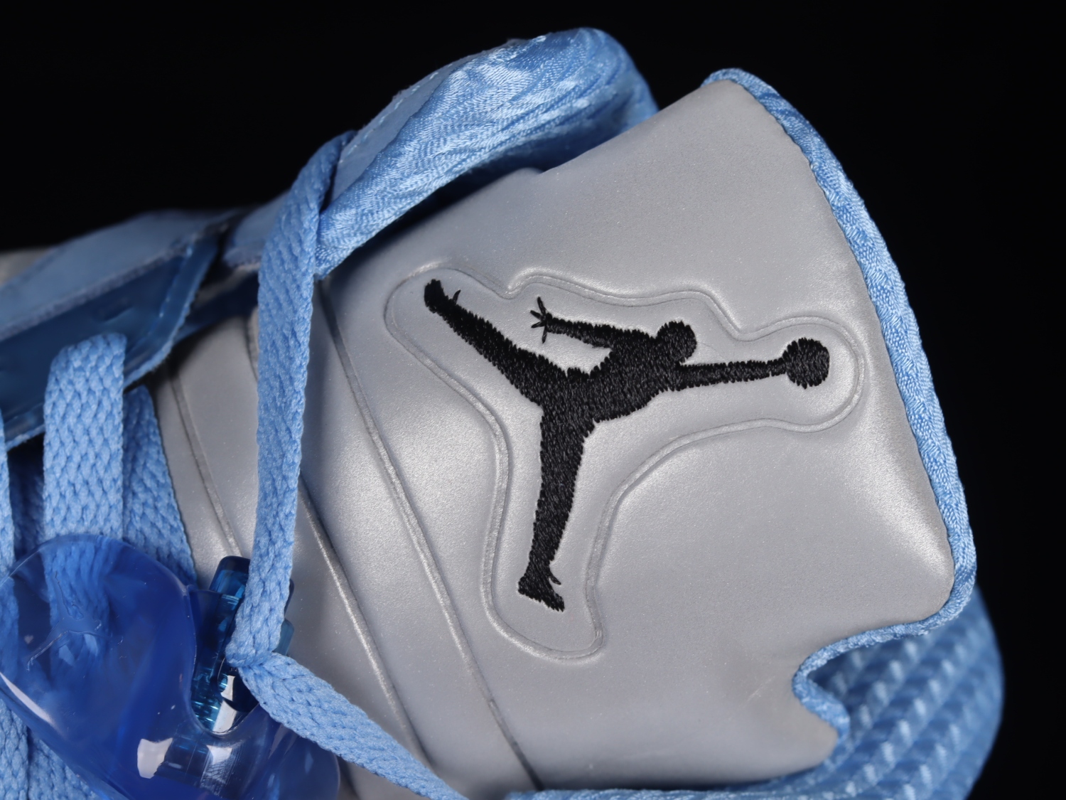 Jordan 5 Retro UNC University Blue DV1310-401