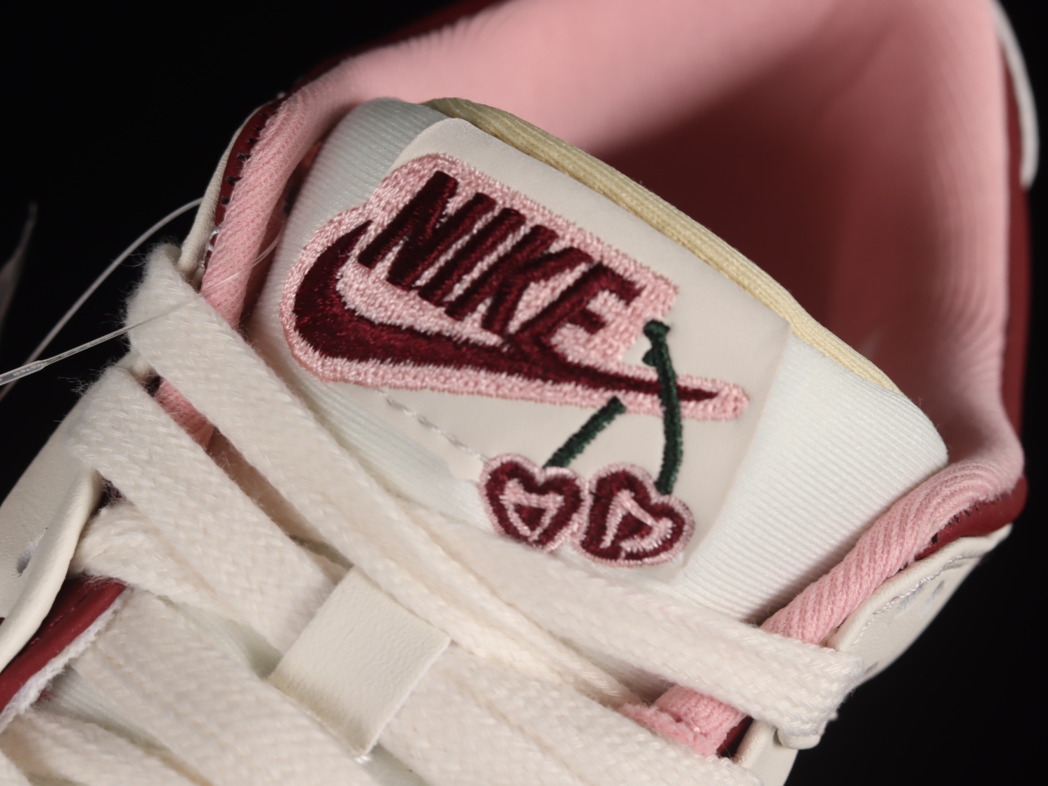 Nike Dunk Low Disrupt 2 Valentine
