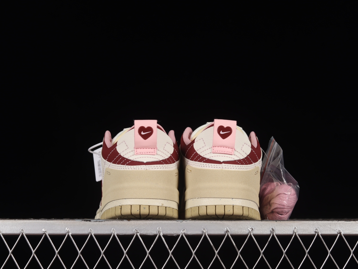 Nike Dunk Low Disrupt 2 Valentine
