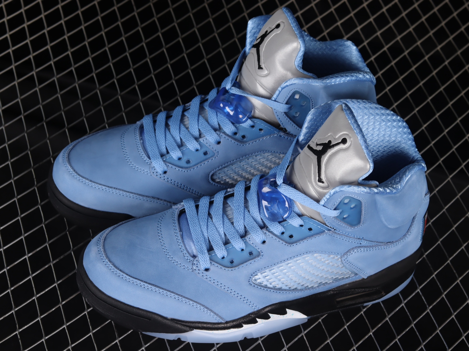 Jordan 5 Retro UNC University Blue DV1310-401