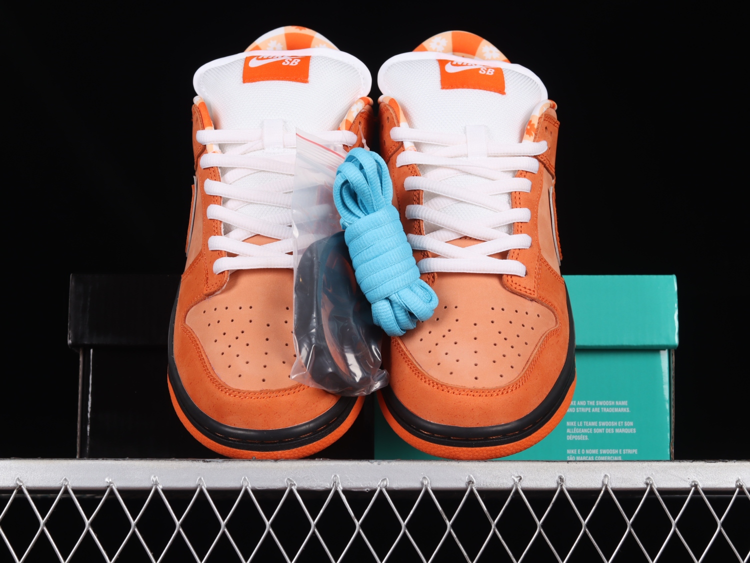 Nike SB Dunk Low Concepts Orange Lobster FD8776-800