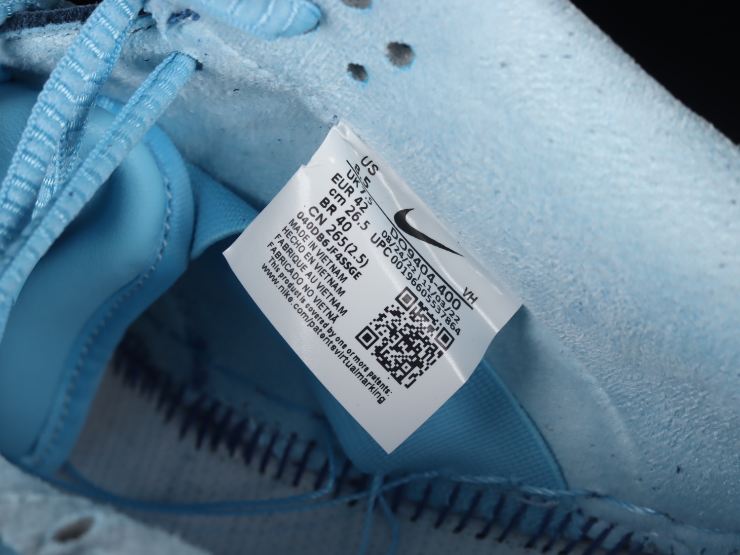 Nike SB Dunk Low Run The Jewels DO9404-400