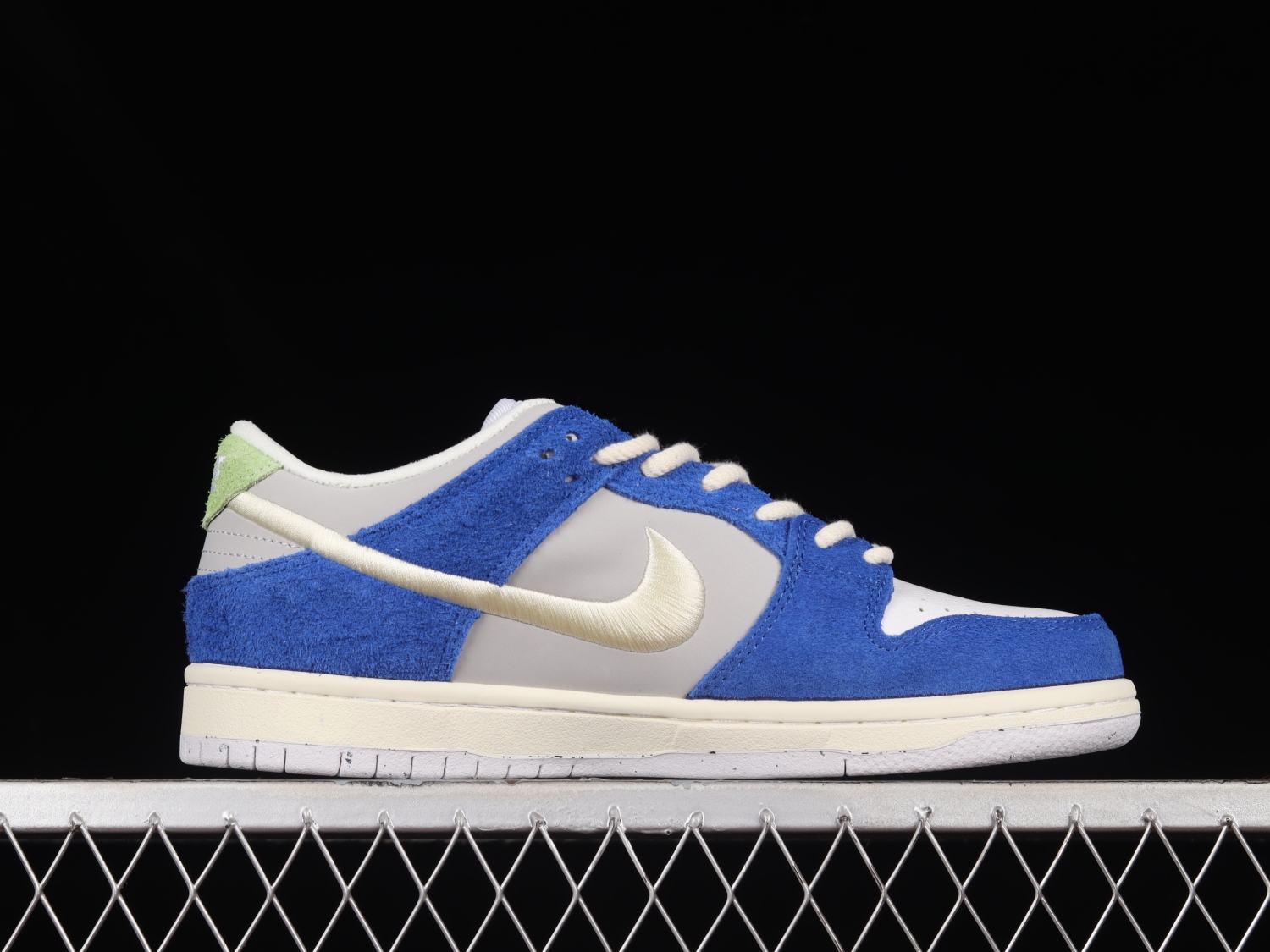 Nike SB Dunk Low Pro Fly Streetwear Gardenia DQ5130-400