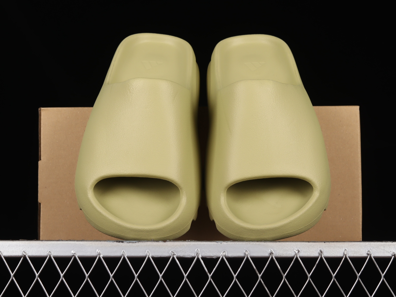 adidas Yeezy Slide Resin (2022) FZ5904