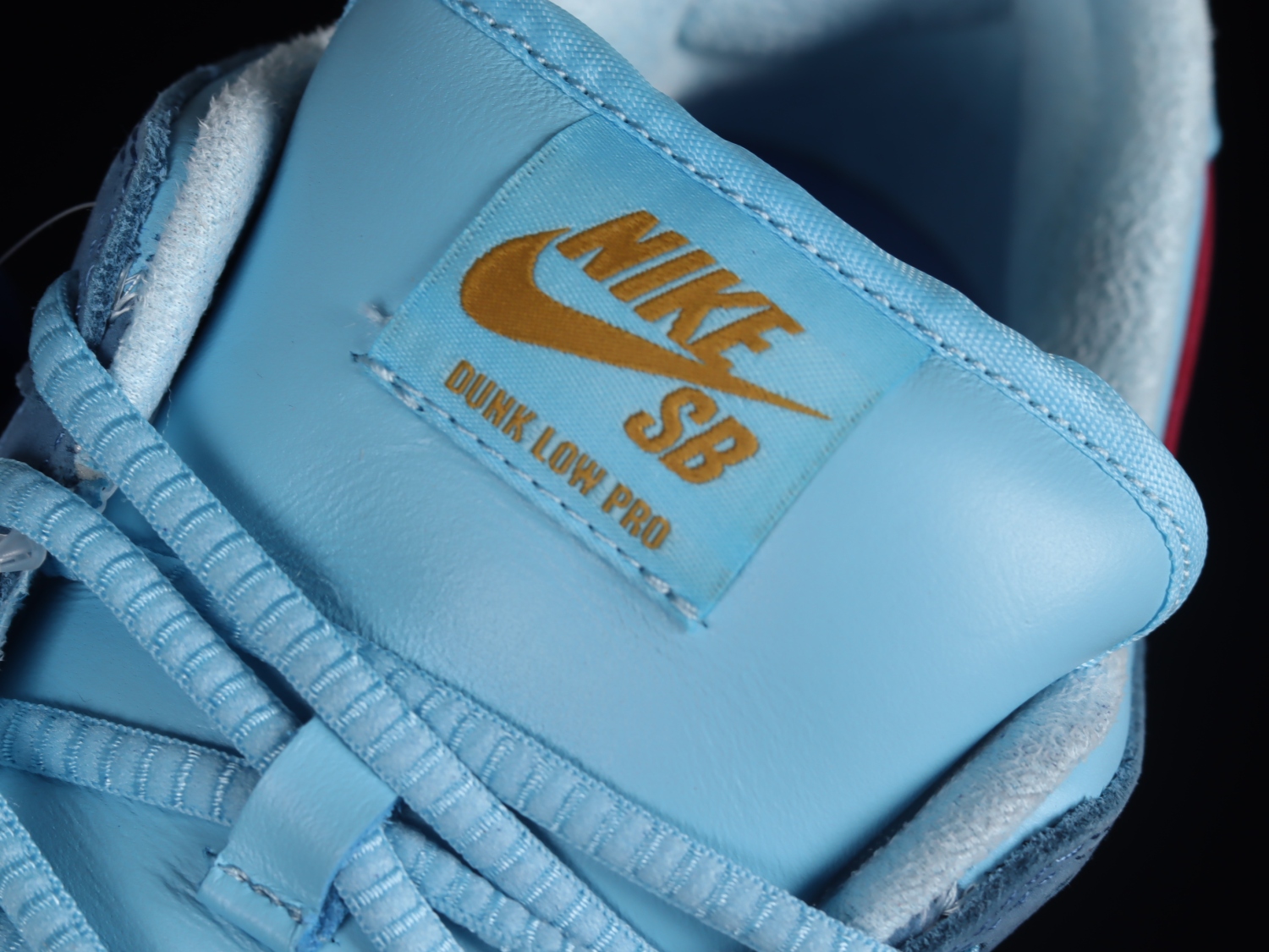Nike SB Dunk Low Run The Jewels DO9404-400