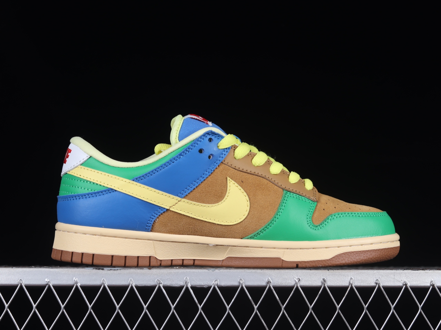 Nike SB Dunk Low Brooklyn Projects 313170-771