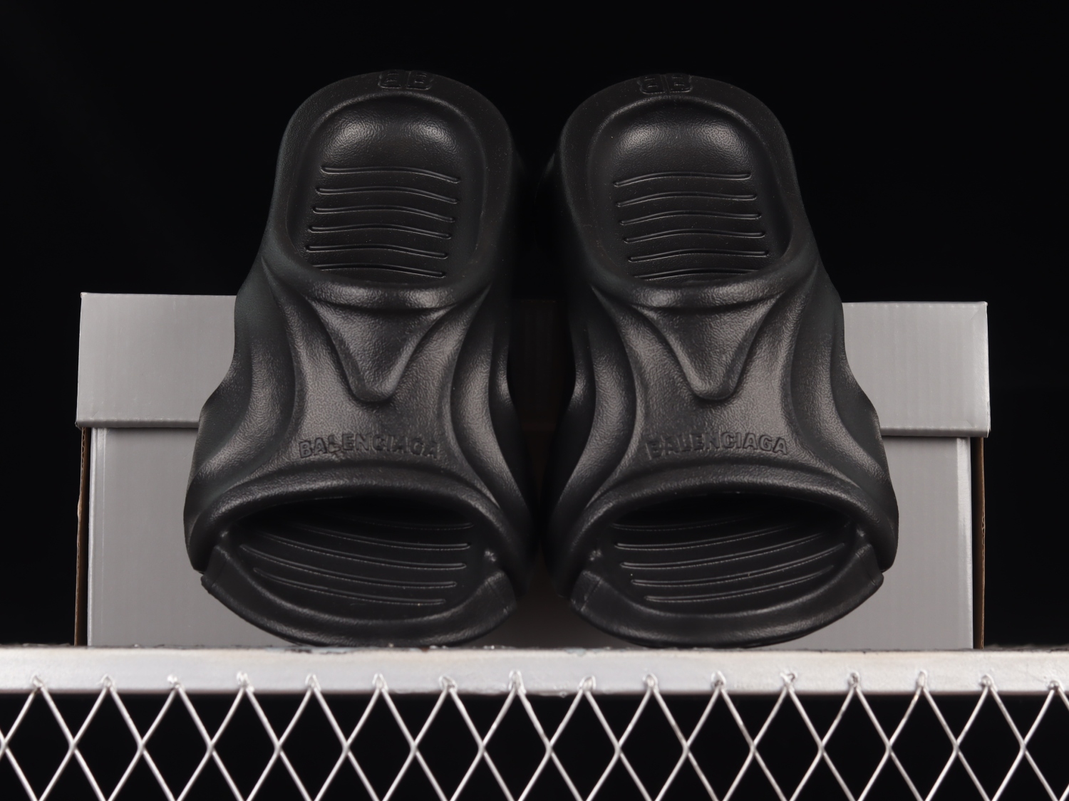 BL Mold Slide Sandal Black W3CE21000