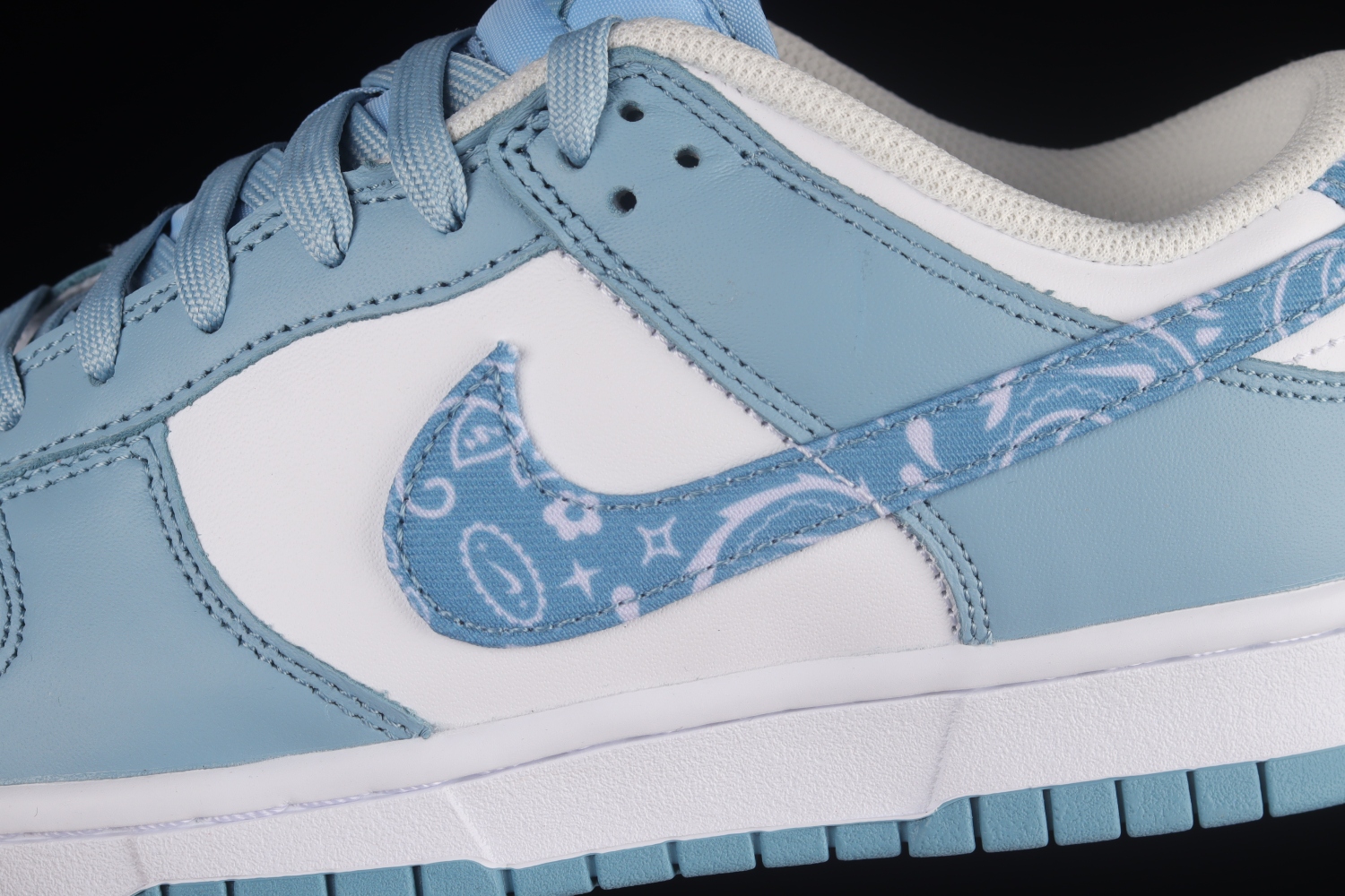 Nike Dunk Low Essential Paisley Pack Worn Blue  DH4401-101