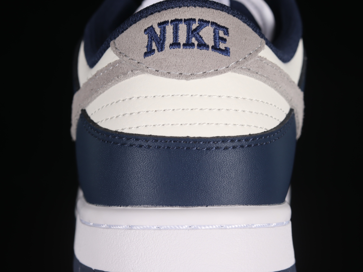 Nike Dunk Low Summit White Midnight Navy FO9749-400