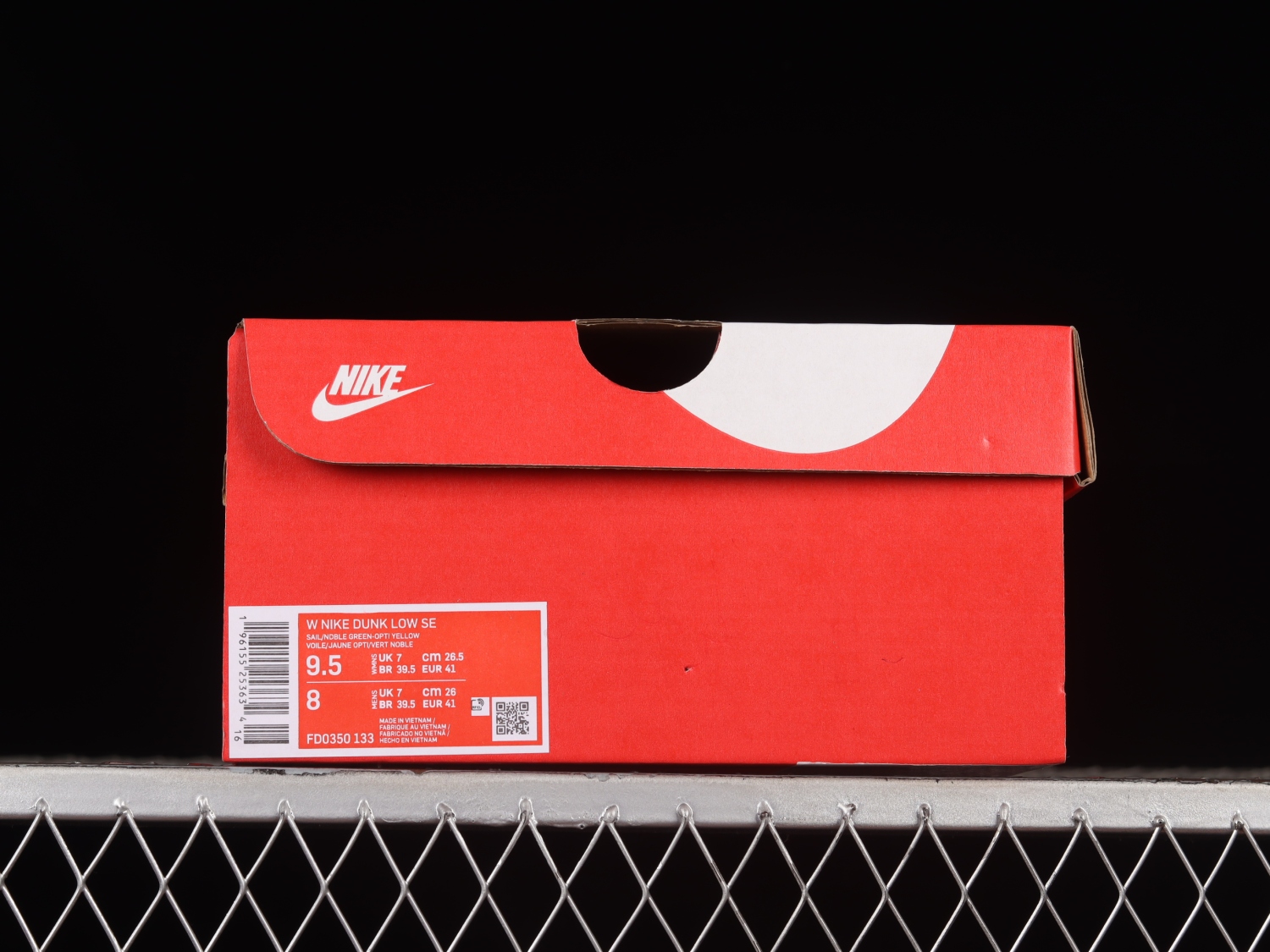 Nike Dunk Low SE Noble Green FD0350-133