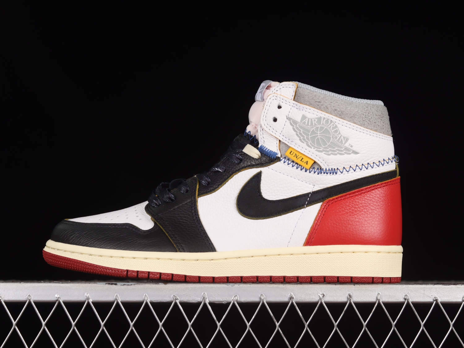 Jordan 1 Retro High Union Los Angeles Black Toe BV1300-106