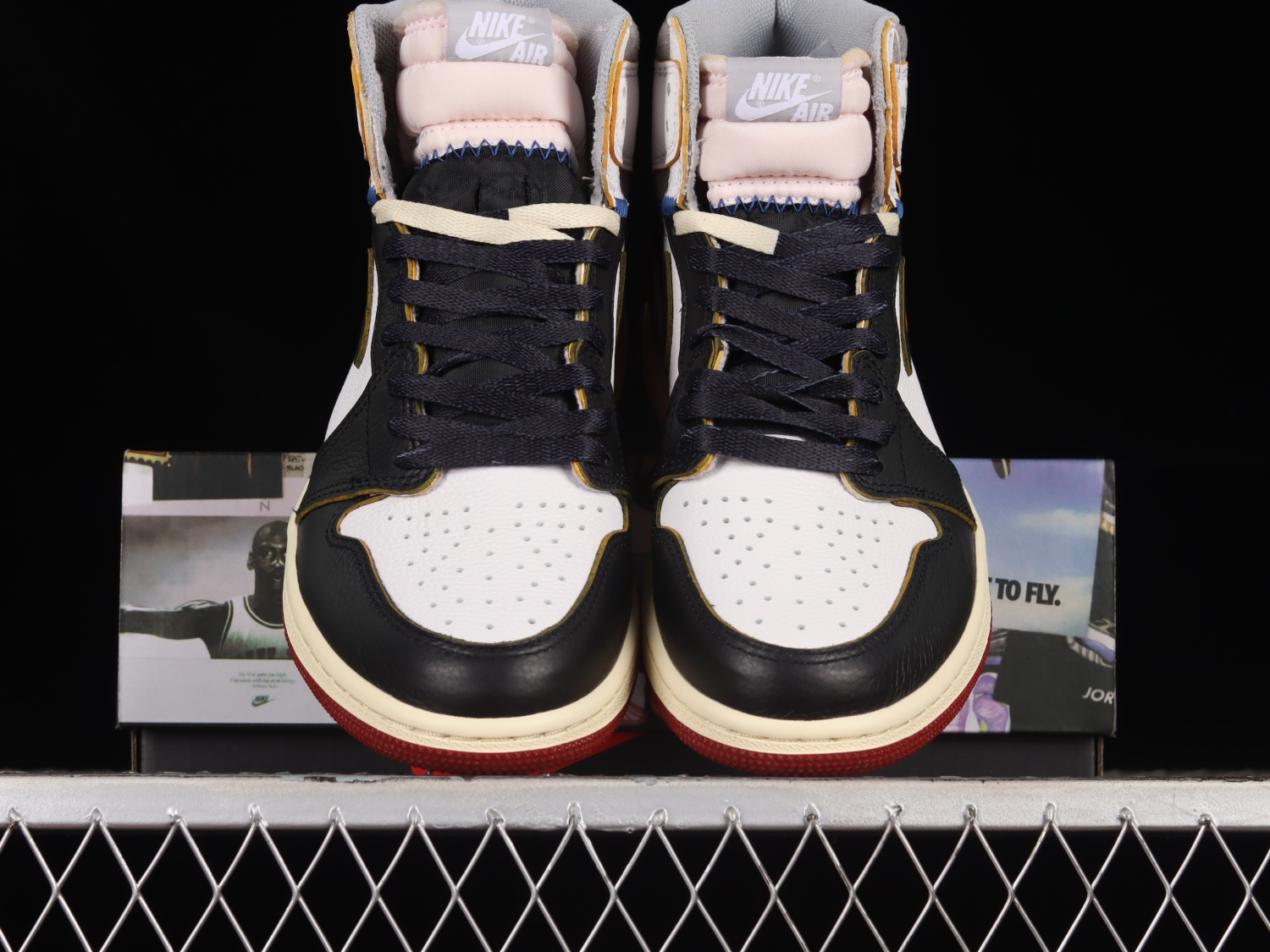 Jordan 1 Retro High Union Los Angeles Black Toe BV1300-106
