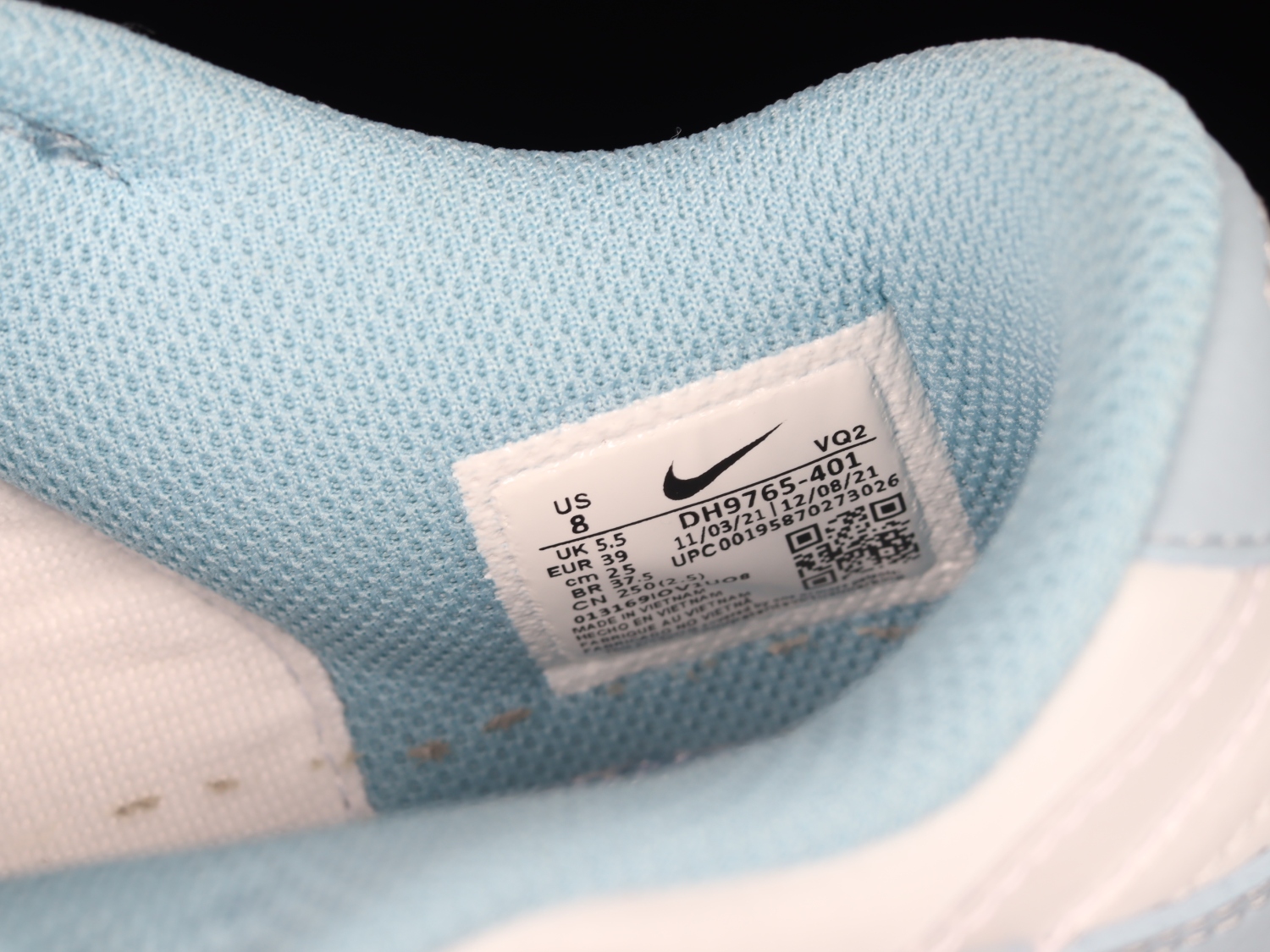 Nike Dunk Low Clear Blue Swoosh DH9765-401