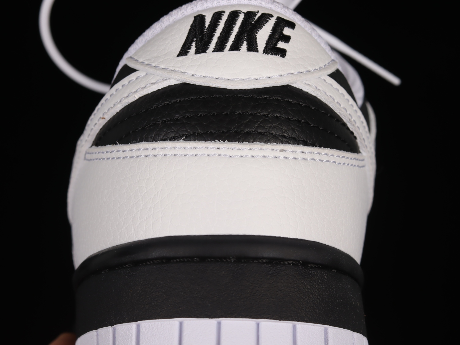 Nike Dunk Low Retro Reverse Panda FD9064-011