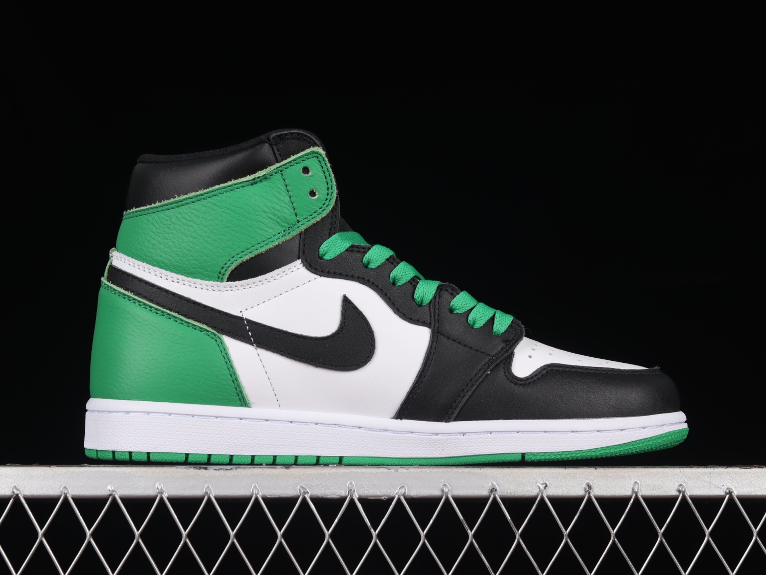 Jordan 1 Retro High OG Lucky Green DZ5485-031