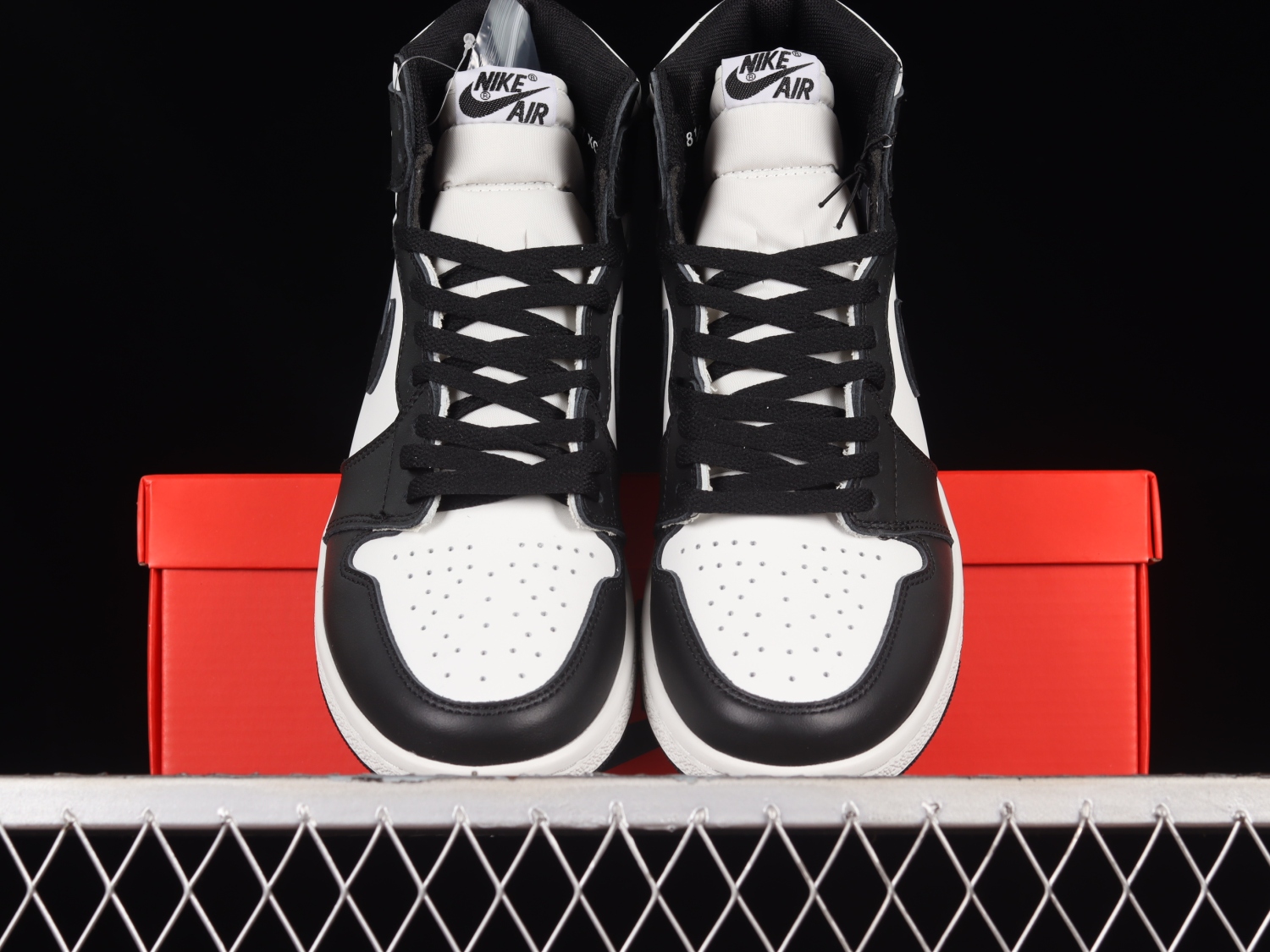 Jordan 1 Retro High 85 Black White (2023) BQ4422-001