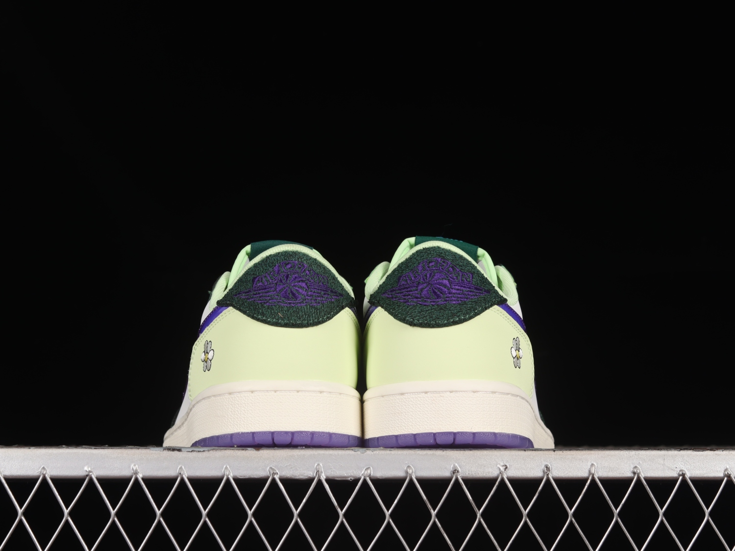 Jordan 1 Retro Low OG Doernbecher (2023) FD9665-351