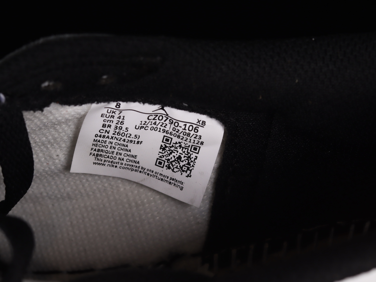 Jordan 1 Retro Low OG Black Toe (2023) CZ0790-106