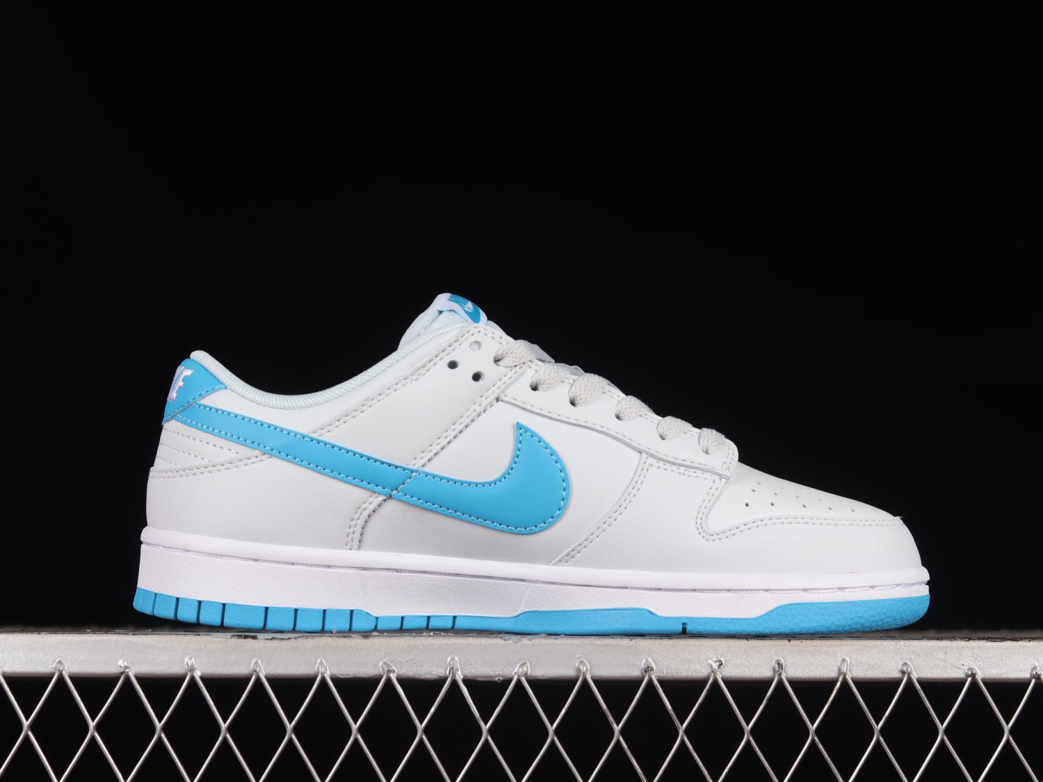 Nike Dunk Low Retro Pure Platinum Blue Lightning DV0831-001