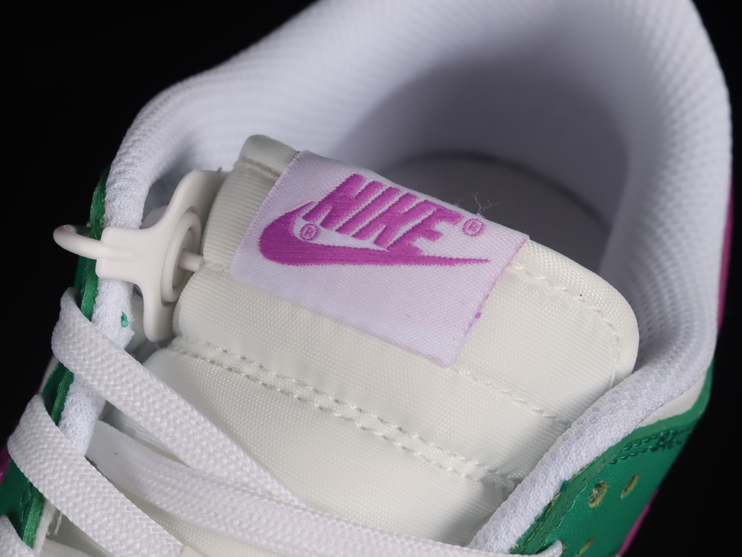 Nike Dunk Low White Stadium Green Fuchsia FD9922-151