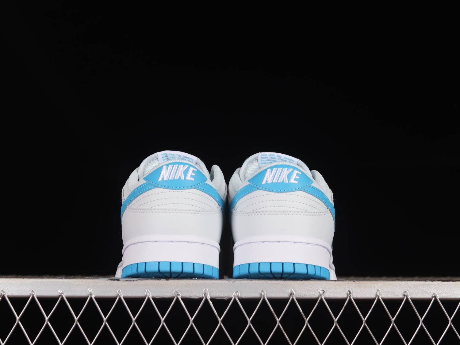Nike Dunk Low Retro Pure Platinum Blue Lightning DV0831-001