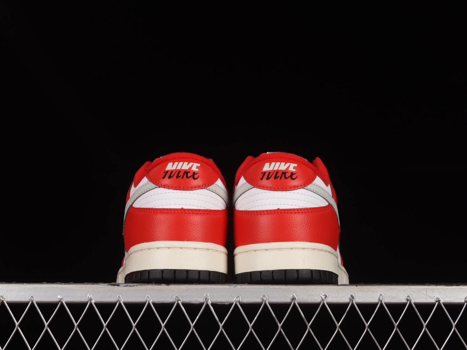 Nike Dunk Low Chicago Split  DZ2536-600