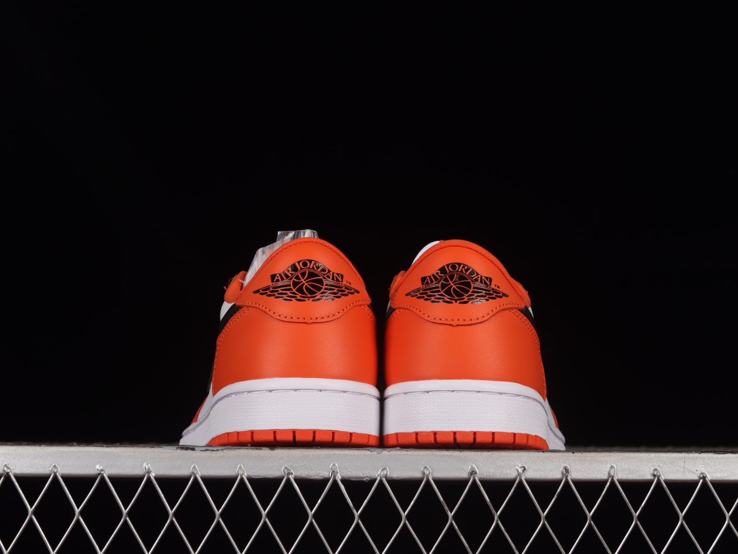 Jordan 1 Low OG Starfish CZ0775-801