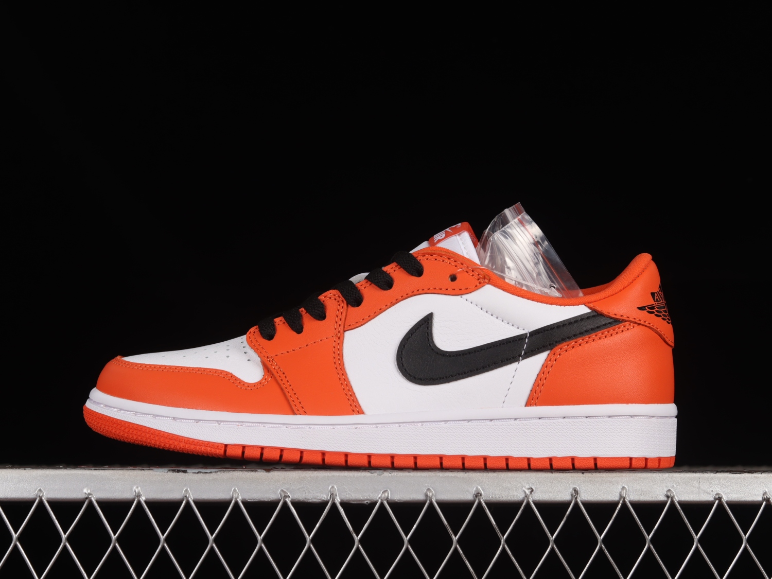 Jordan 1 Low OG Starfish CZ0775-801