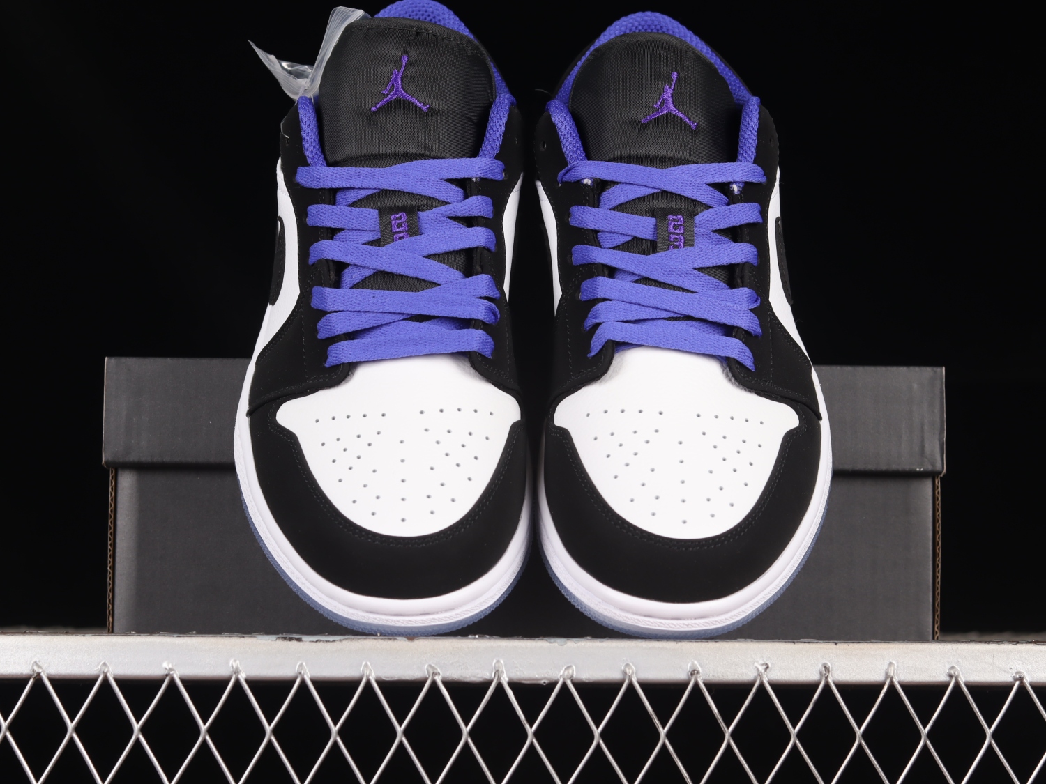 Jordan 1 Low Concord 553558-108
