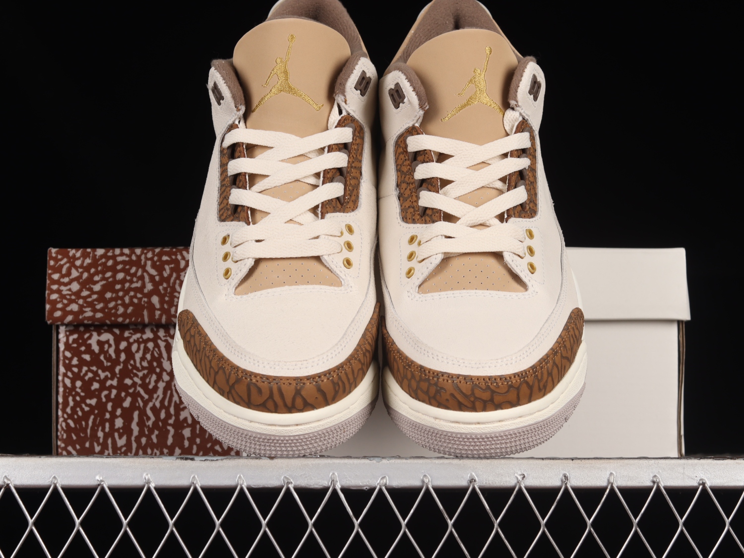 Jordan 3 Retro Palomino  CT8532-102