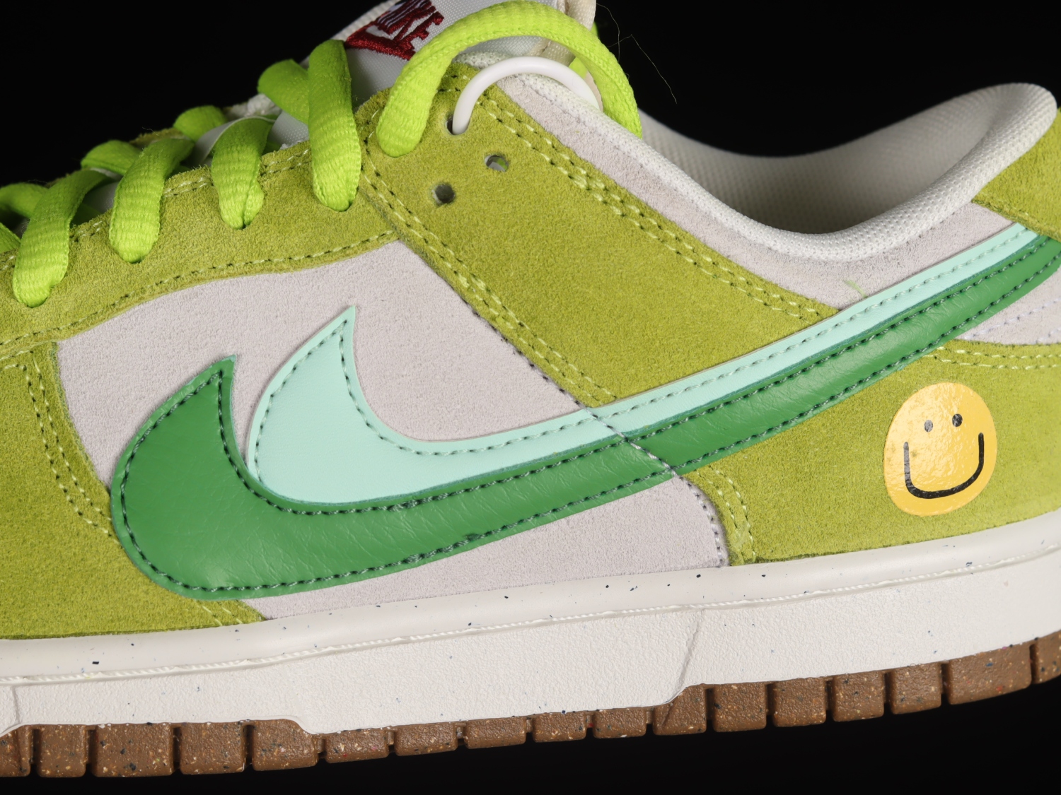 Nike Dunk Low SE 85 Double Swoosh Green  DO9457-122