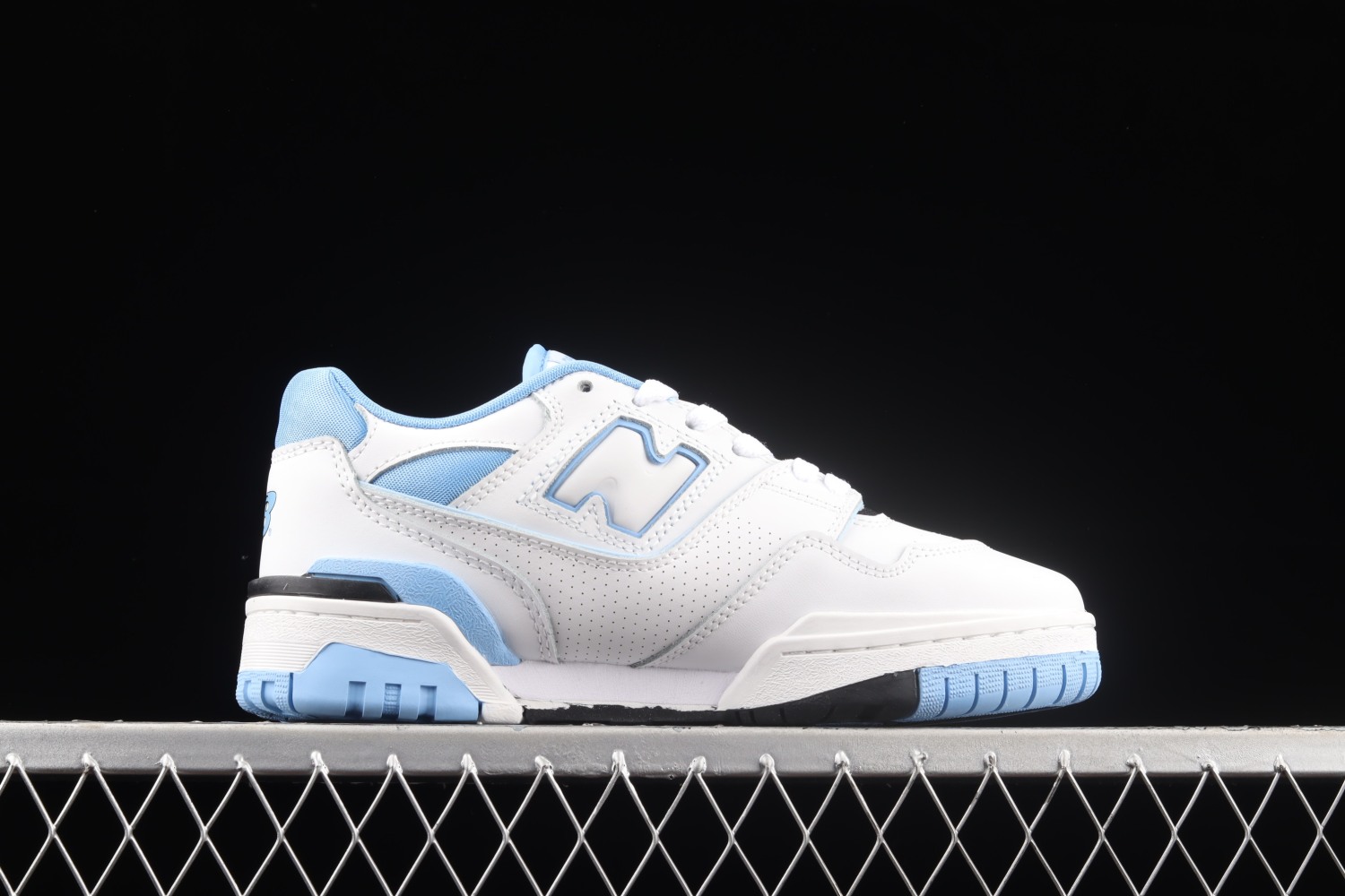 New Bal*nce 550 UNC White University Blue BB550HL1