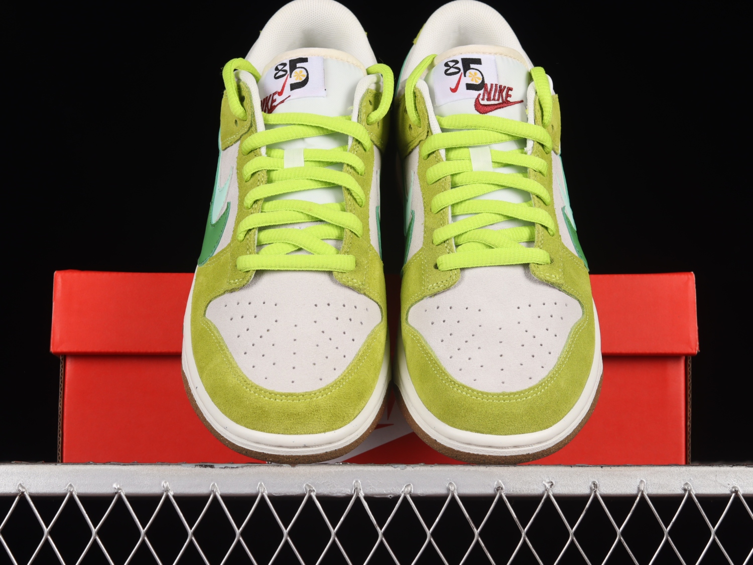 Nike Dunk Low SE 85 Double Swoosh Green  DO9457-122
