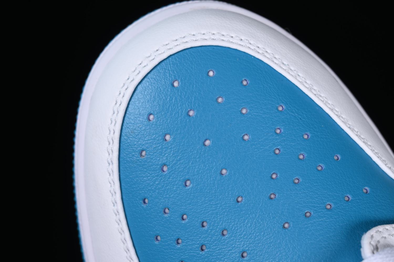 Jordan 1 Low Aquatone 553558-174