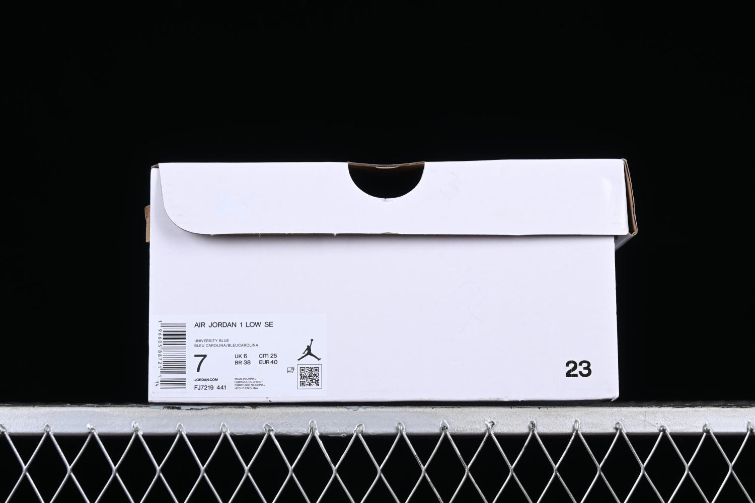 Jordan 1 Low SE Just Skate University Blue FJ7219-441