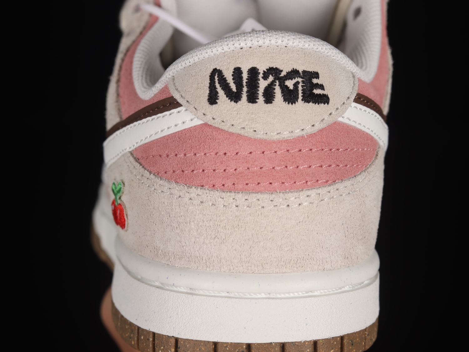 Nike Dunk Low SE 85 Cherry Blossom DO9457-121