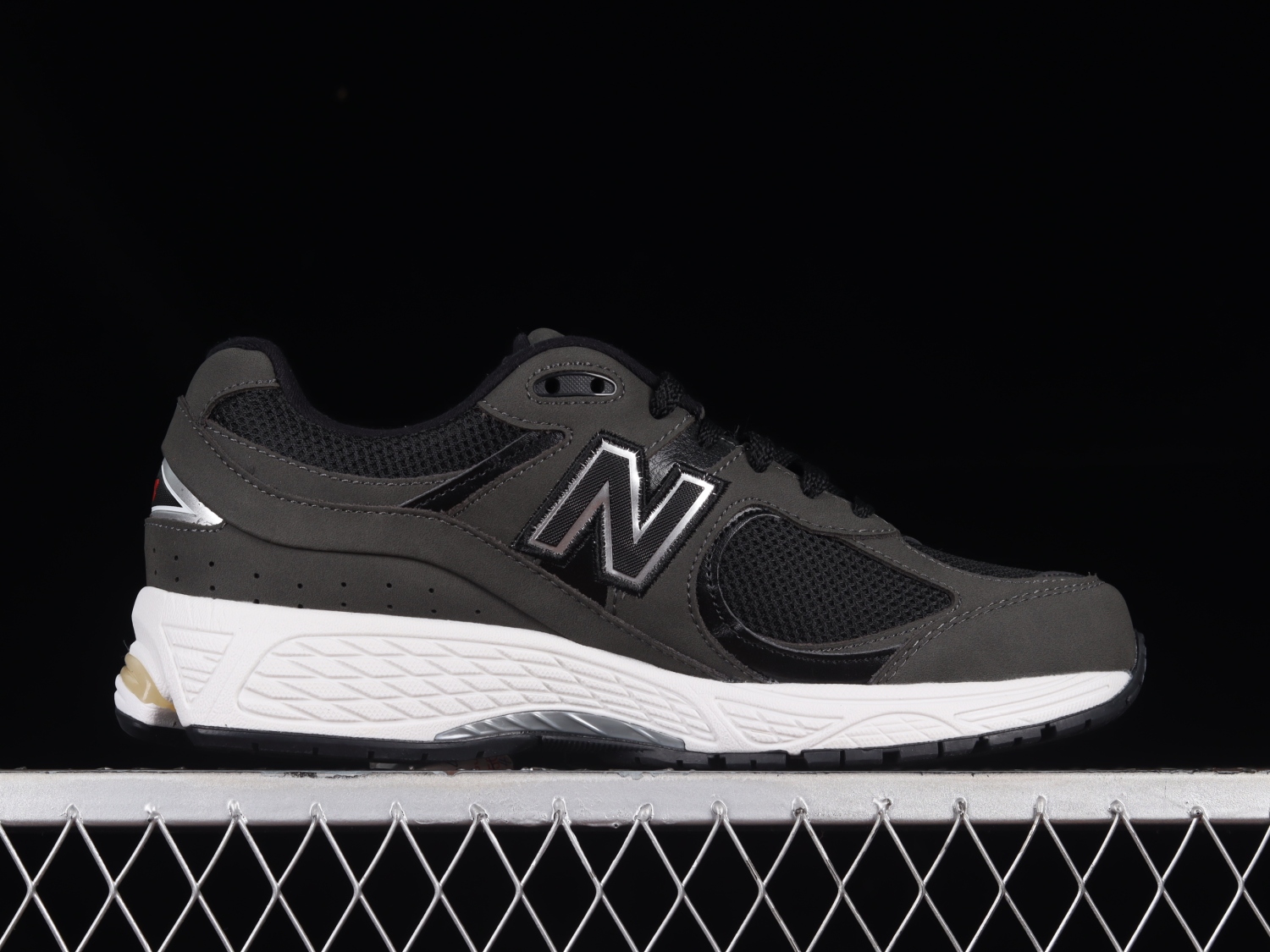 New Bal*nce 2002R Black Grey ML2002RB