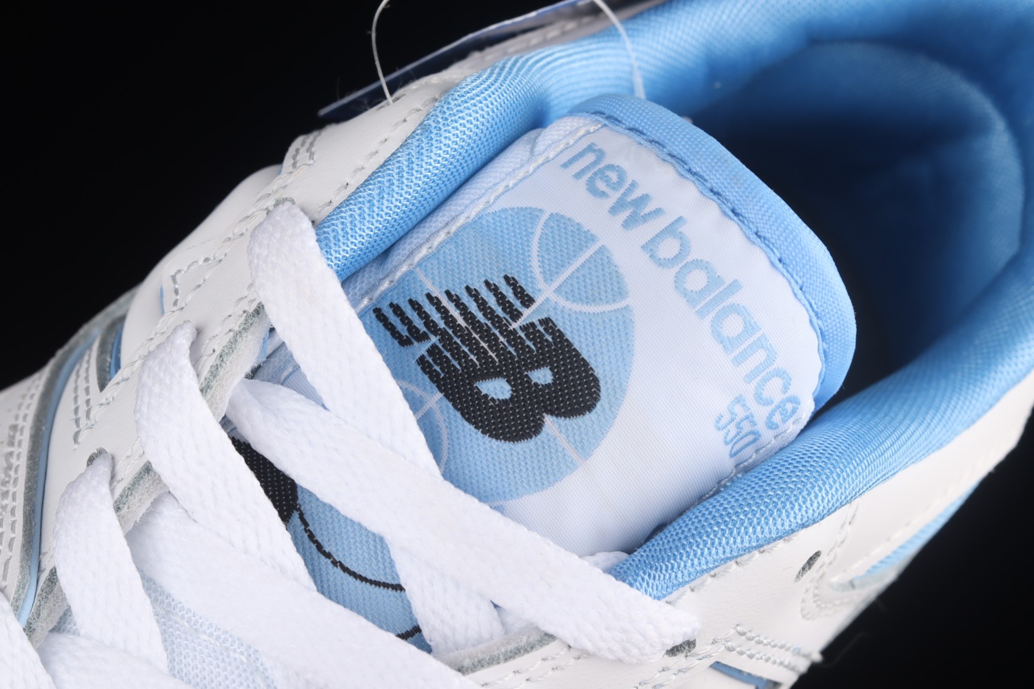 New Bal*nce 550 UNC White University Blue BB550HL1