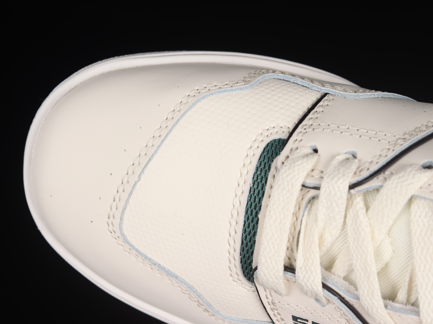 New Bal*nce 550 Sea Salt Pine Green BB550VTC