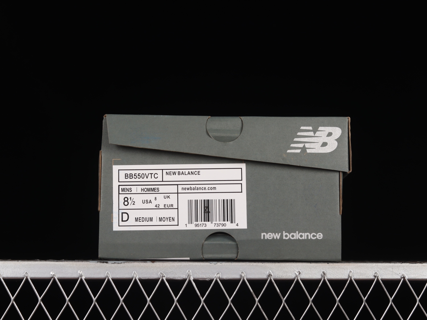New Bal*nce 550 Sea Salt Pine Green BB550VTC