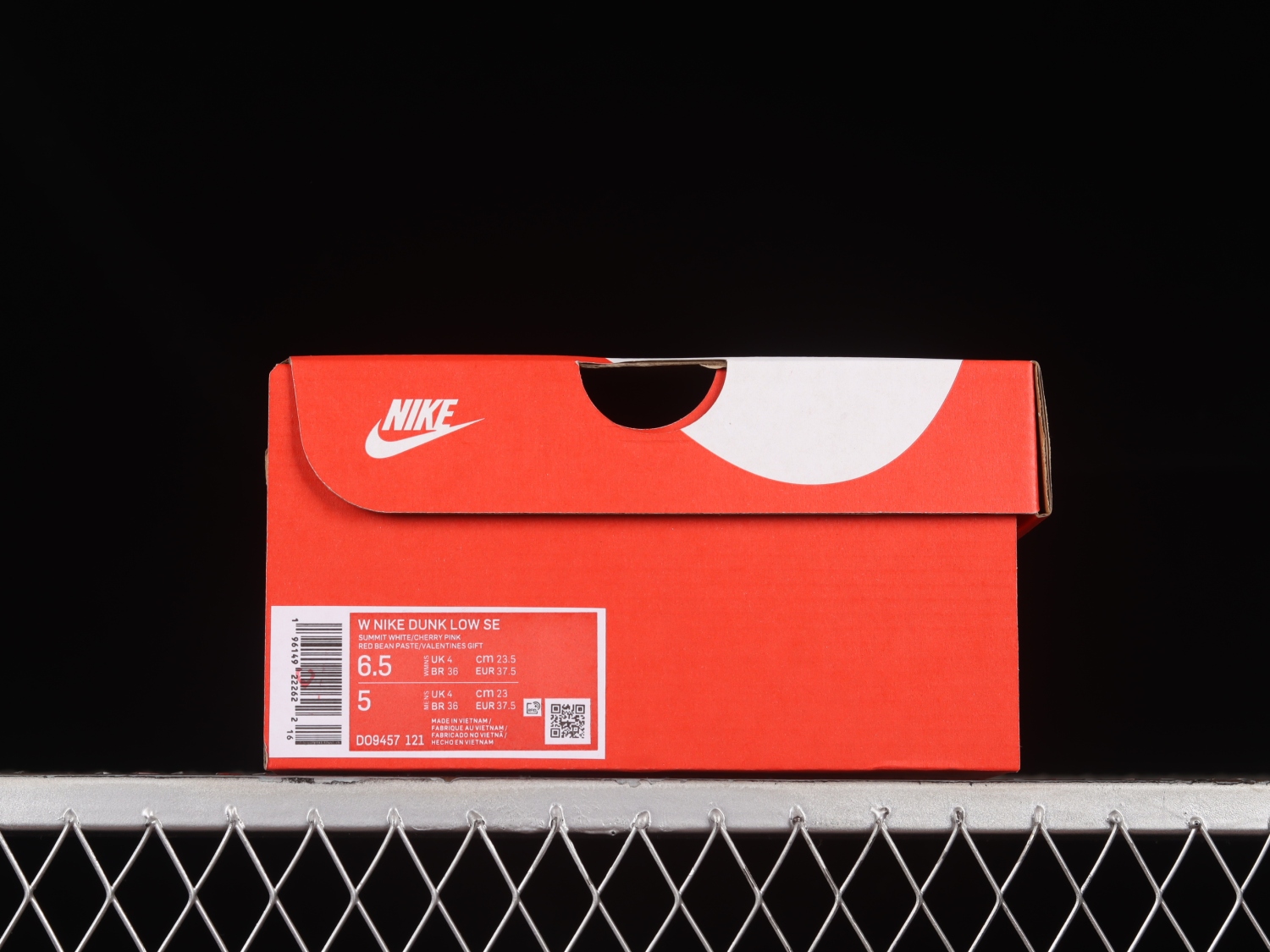 Nike Dunk Low SE 85 Cherry Blossom DO9457-121