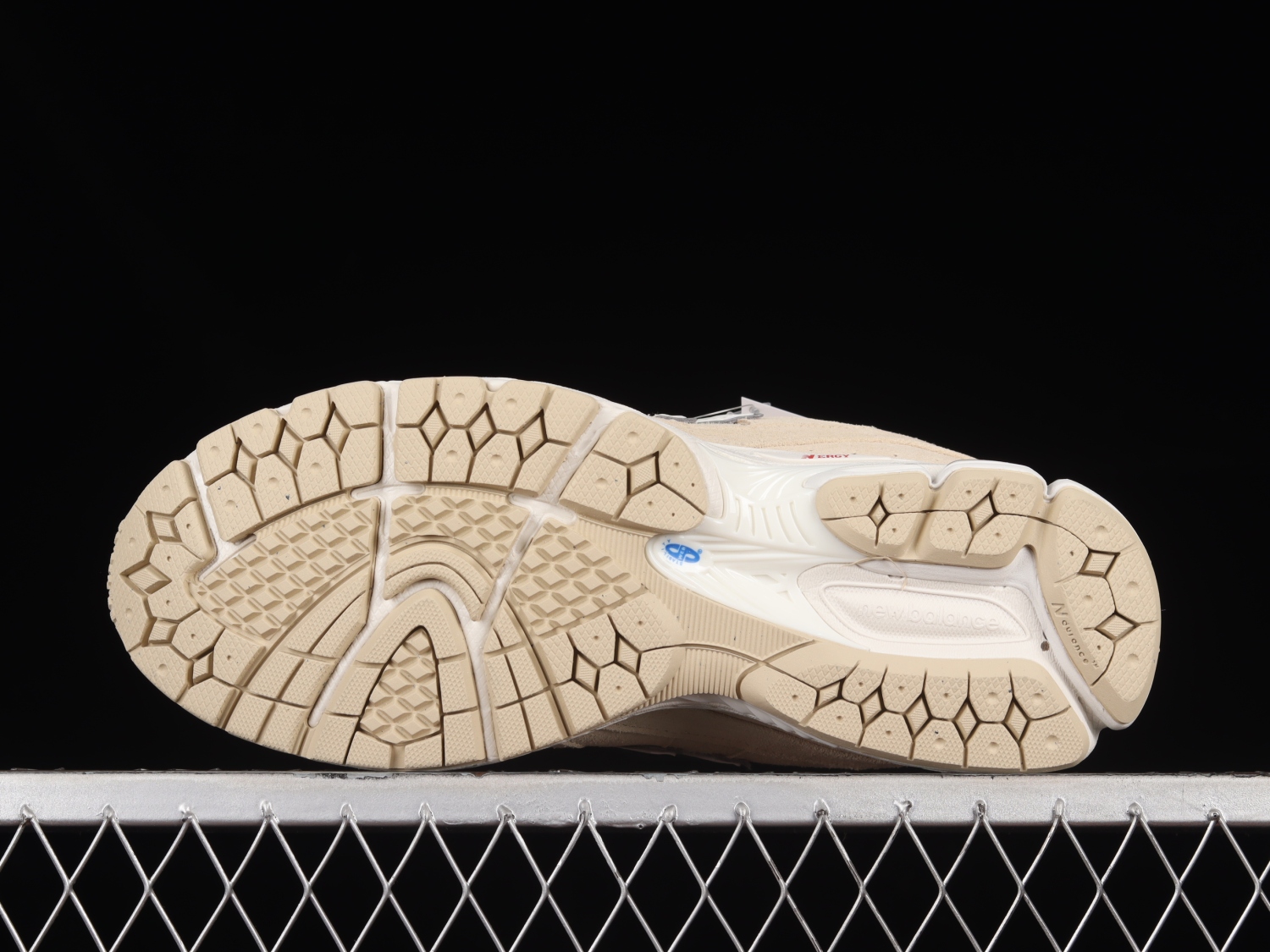 New Bal*nce 2002R Sandstone M2002RSC