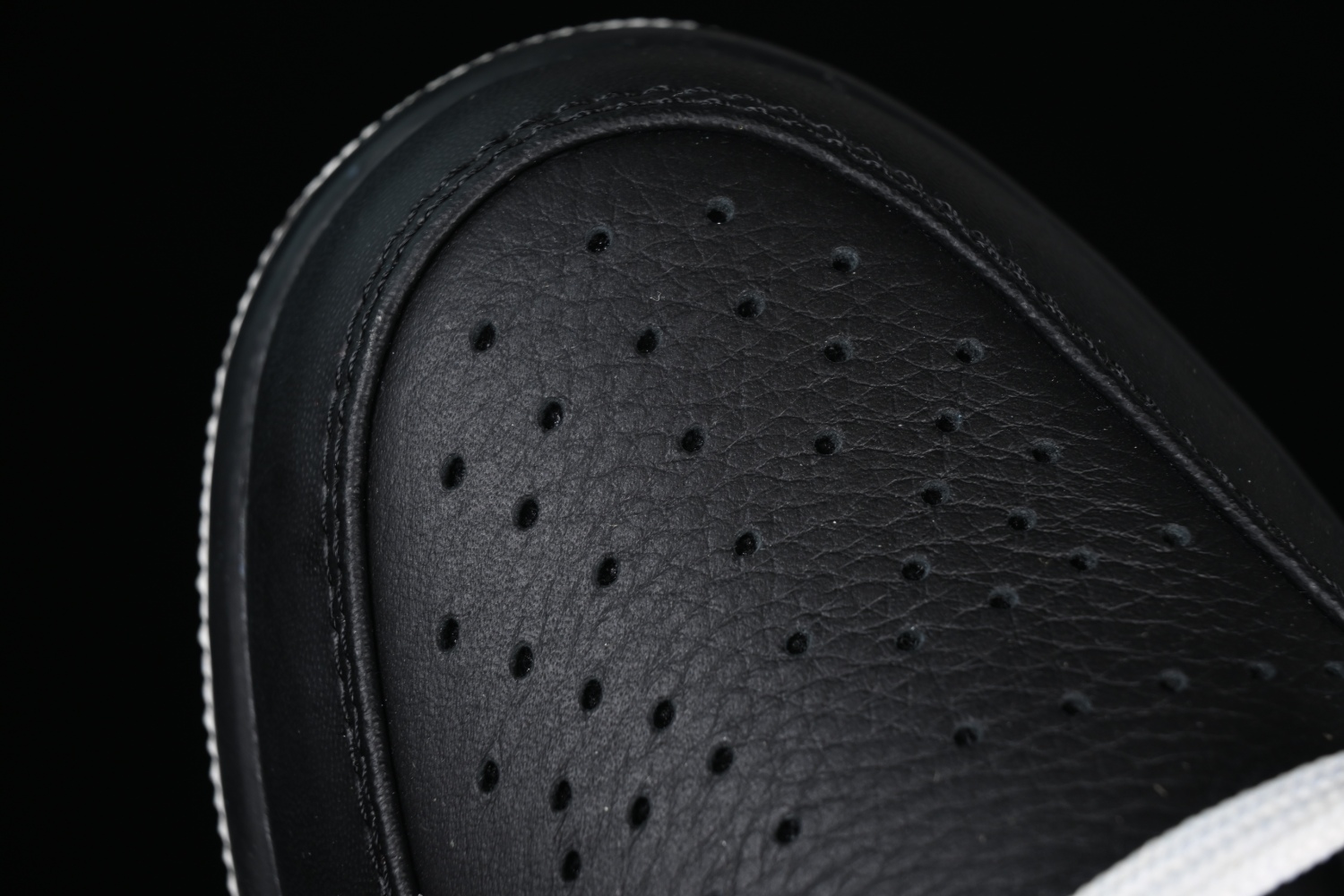 Jordan 1 Low SE Just Skate Black FJ7073-010