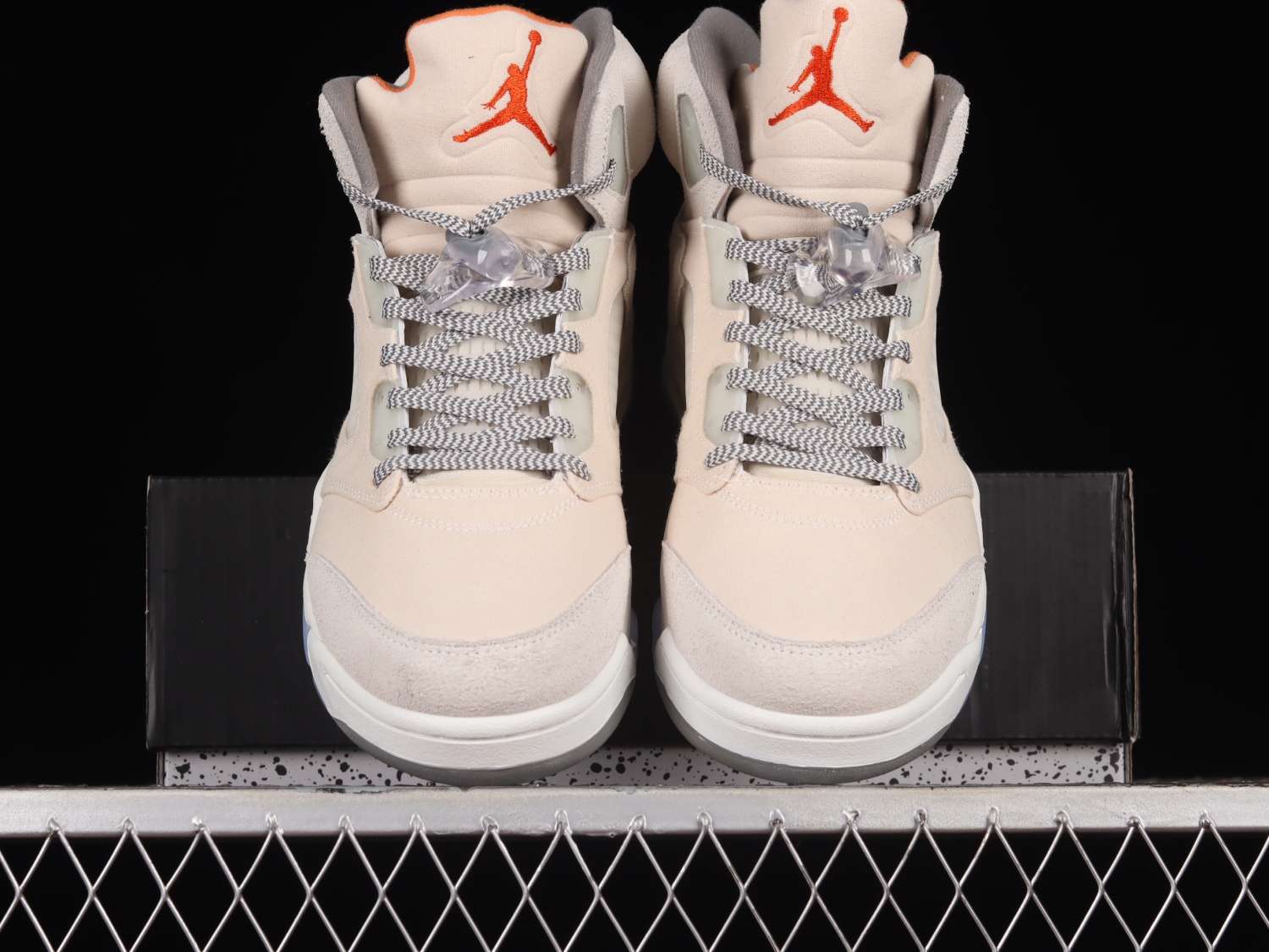 Jordan 5 Retro SE Craft Light Orewood Brown FD9222-180