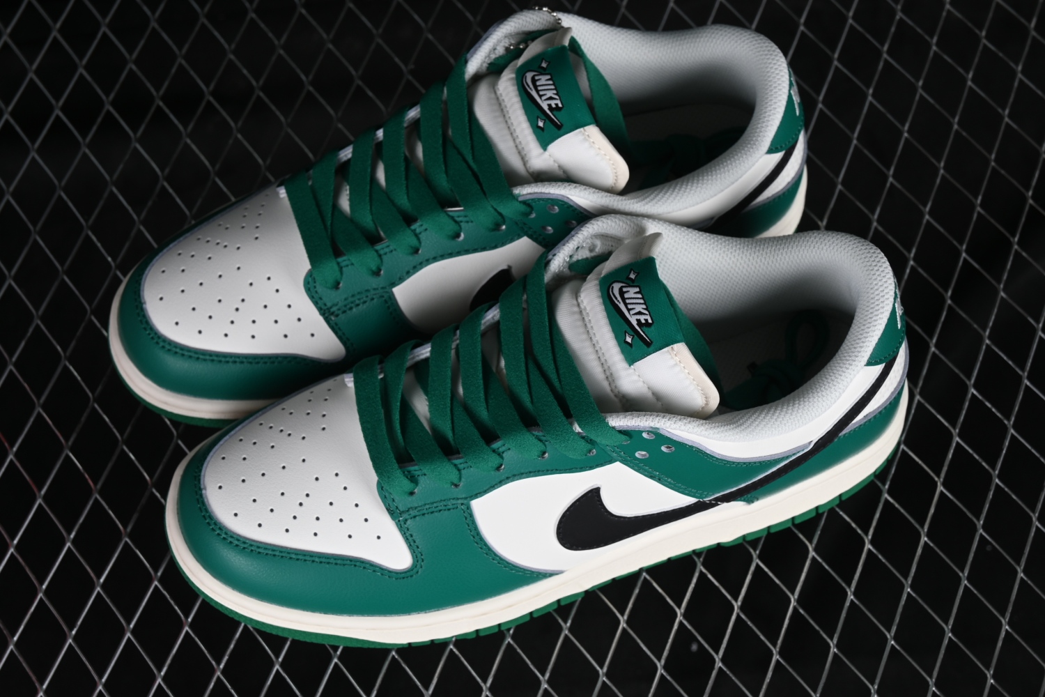 Nike Dunk Low SE Lottery Pack Malachite Green DR9654-100