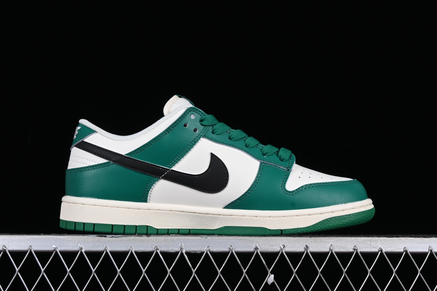 Nike Dunk Low SE Lottery Pack Malachite Green DR9654-100
